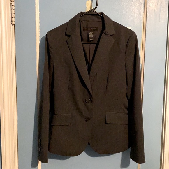 New York & Company grey pinstripe suit jacket - Picture 1 of 2